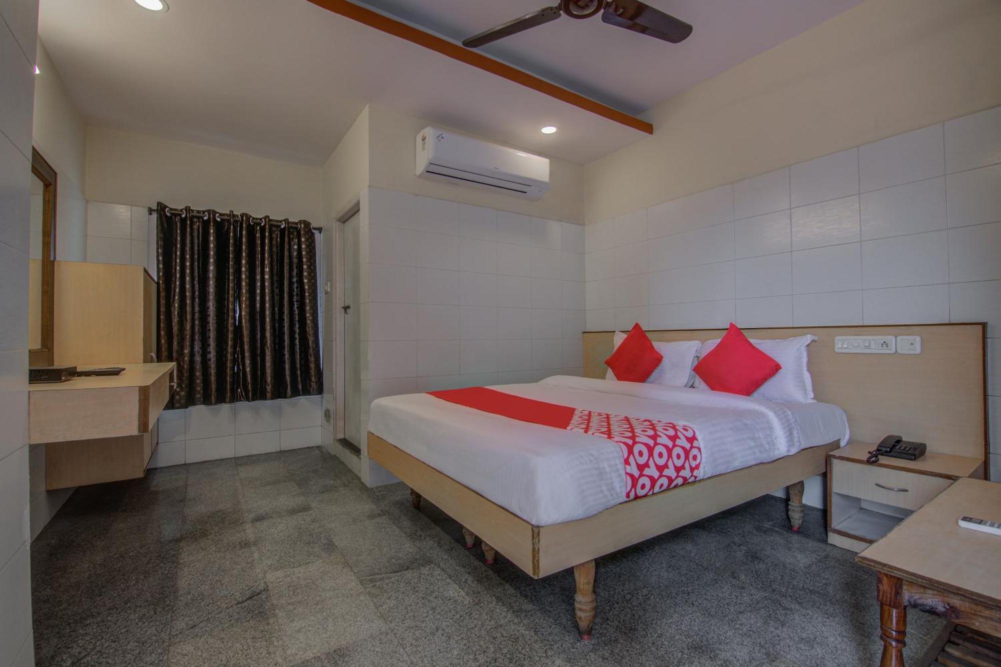 Hotel O Mayur'S Residency Near Malkpet Sururnagar Экстерьер фото